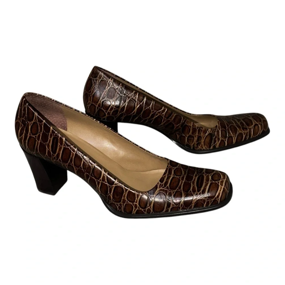 Vintage 90s/Y2K Franco Sarto Square Toe Leather Block Heels Chic Retro‎ Academia